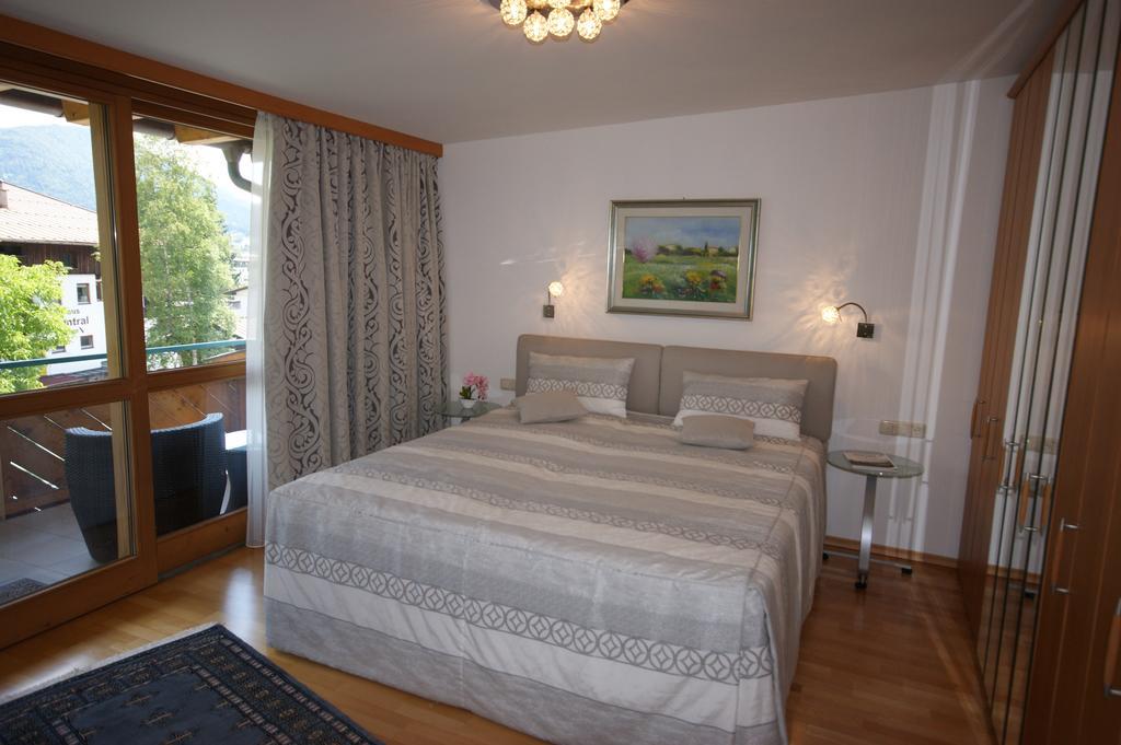 Appartements Schwaighofer Kössen Δωμάτιο φωτογραφία